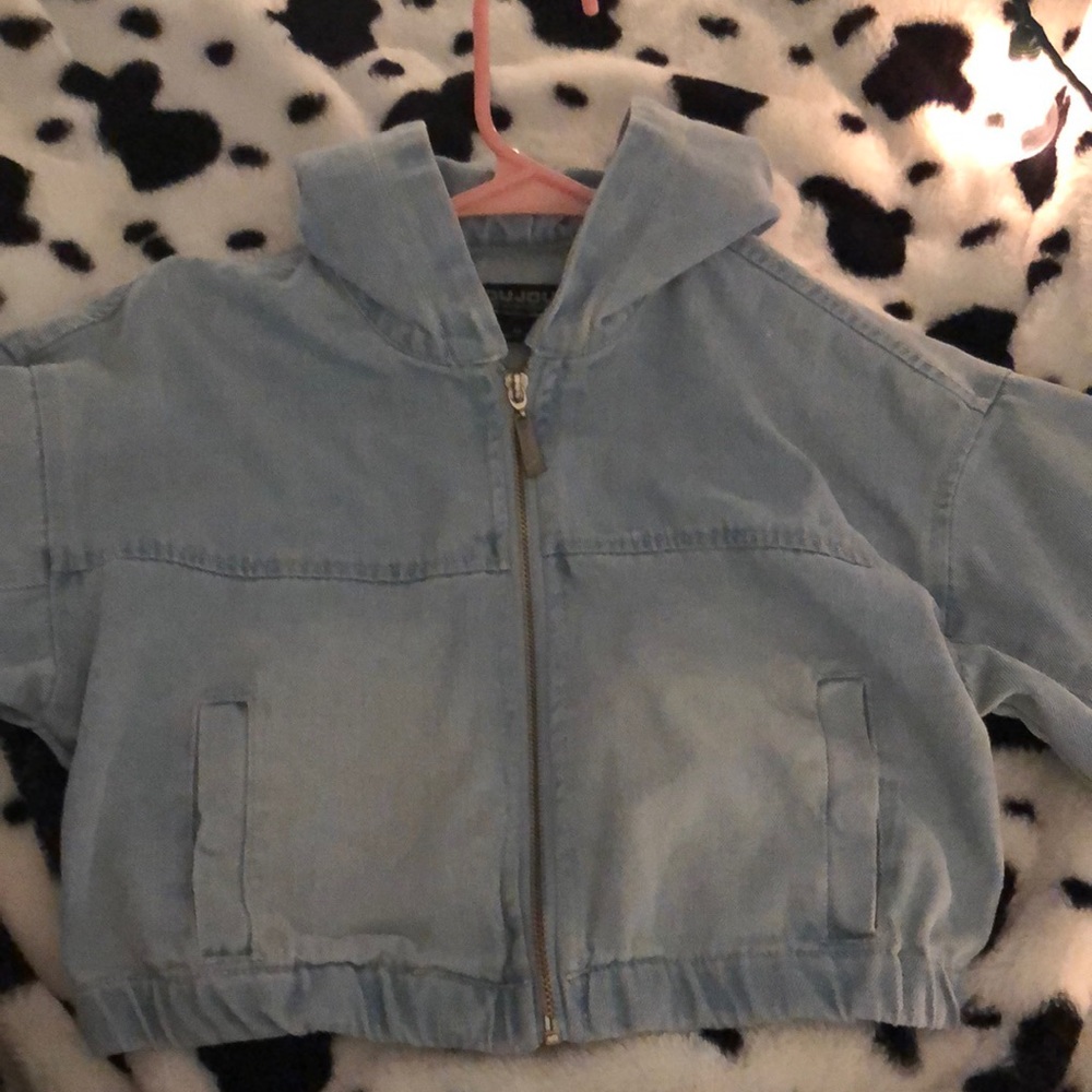CROPPED JEANED JACKET